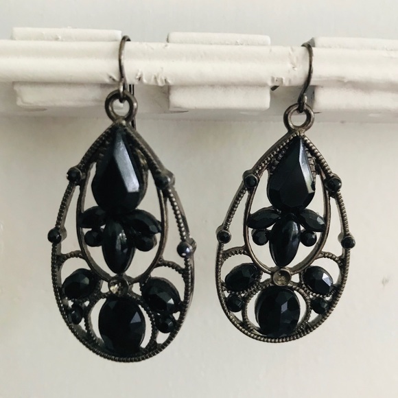 Black Statement Earrings - Picture 1 of 3
